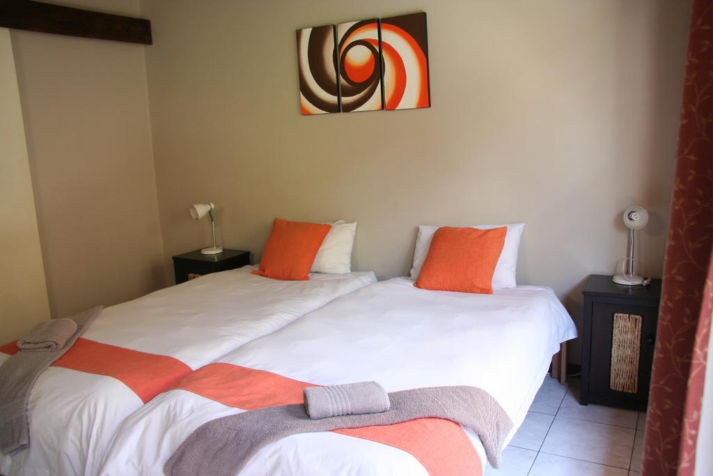 Dunedin Star Guesthouse Swakopmund Bilik gambar