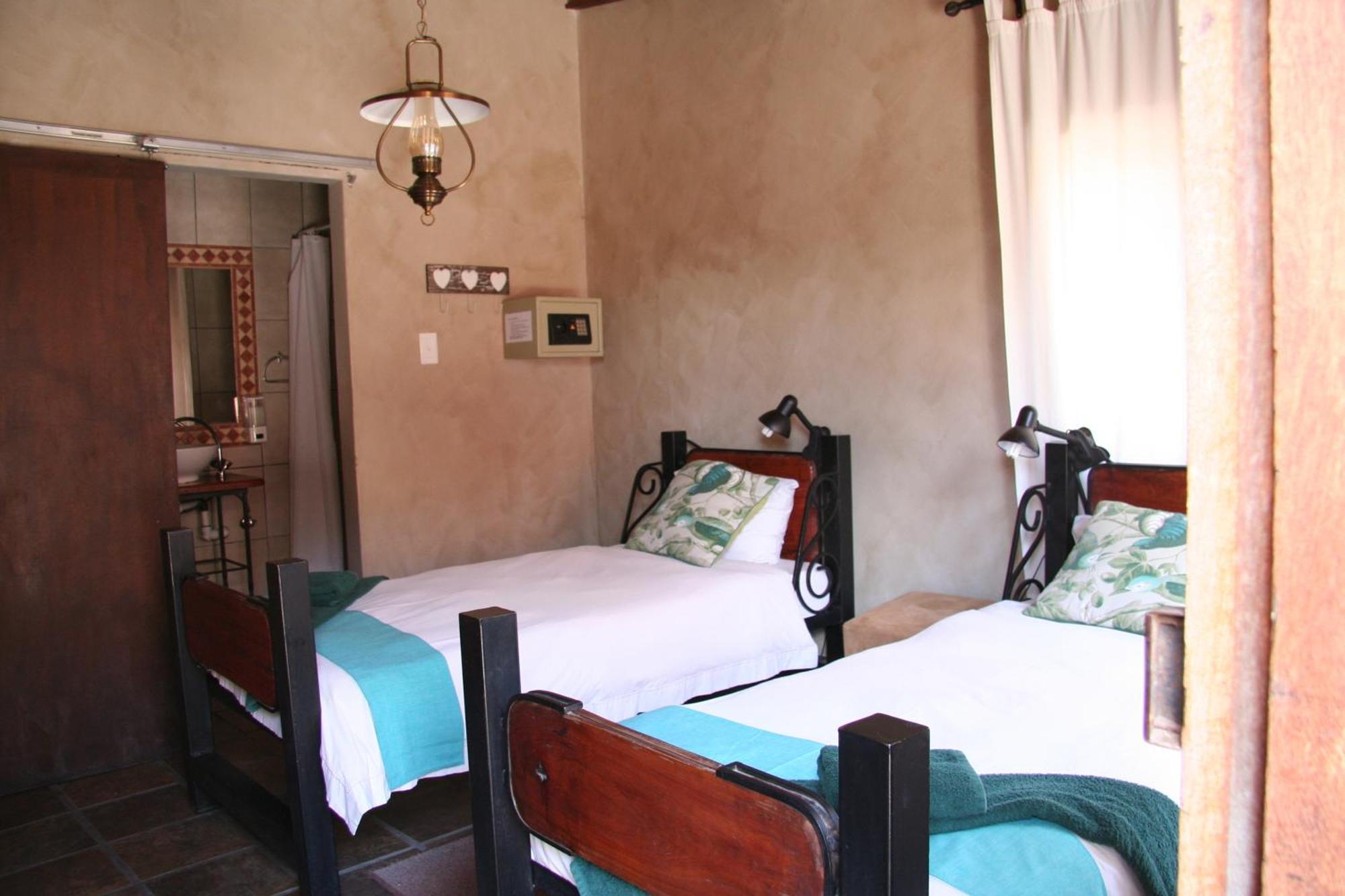 Dunedin Star Guesthouse Swakopmund Bilik gambar