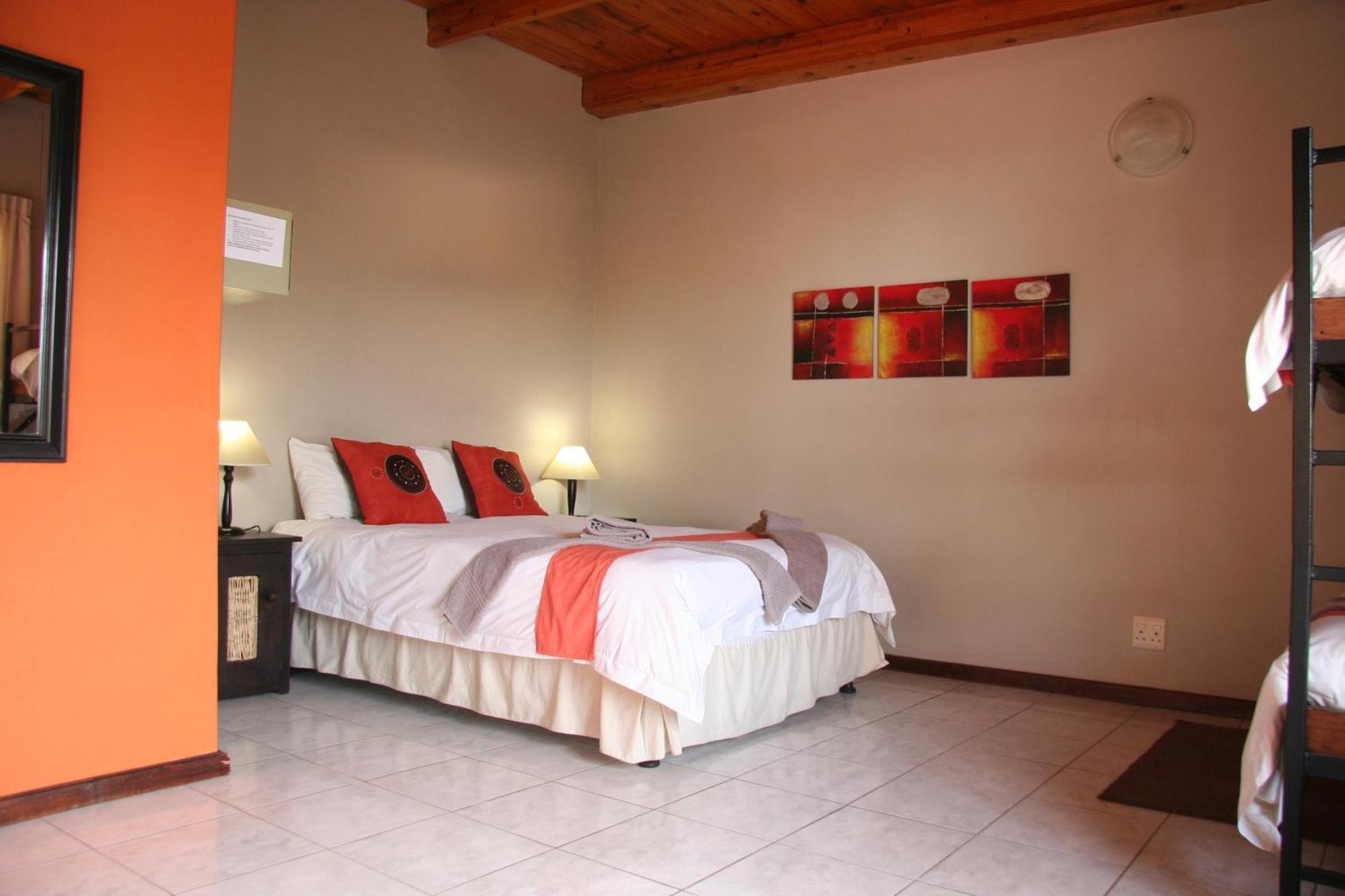 Dunedin Star Guesthouse Swakopmund Bilik gambar